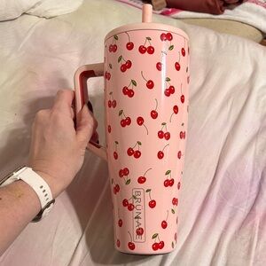 BrüMate Krista Horton LIMITED EDITION